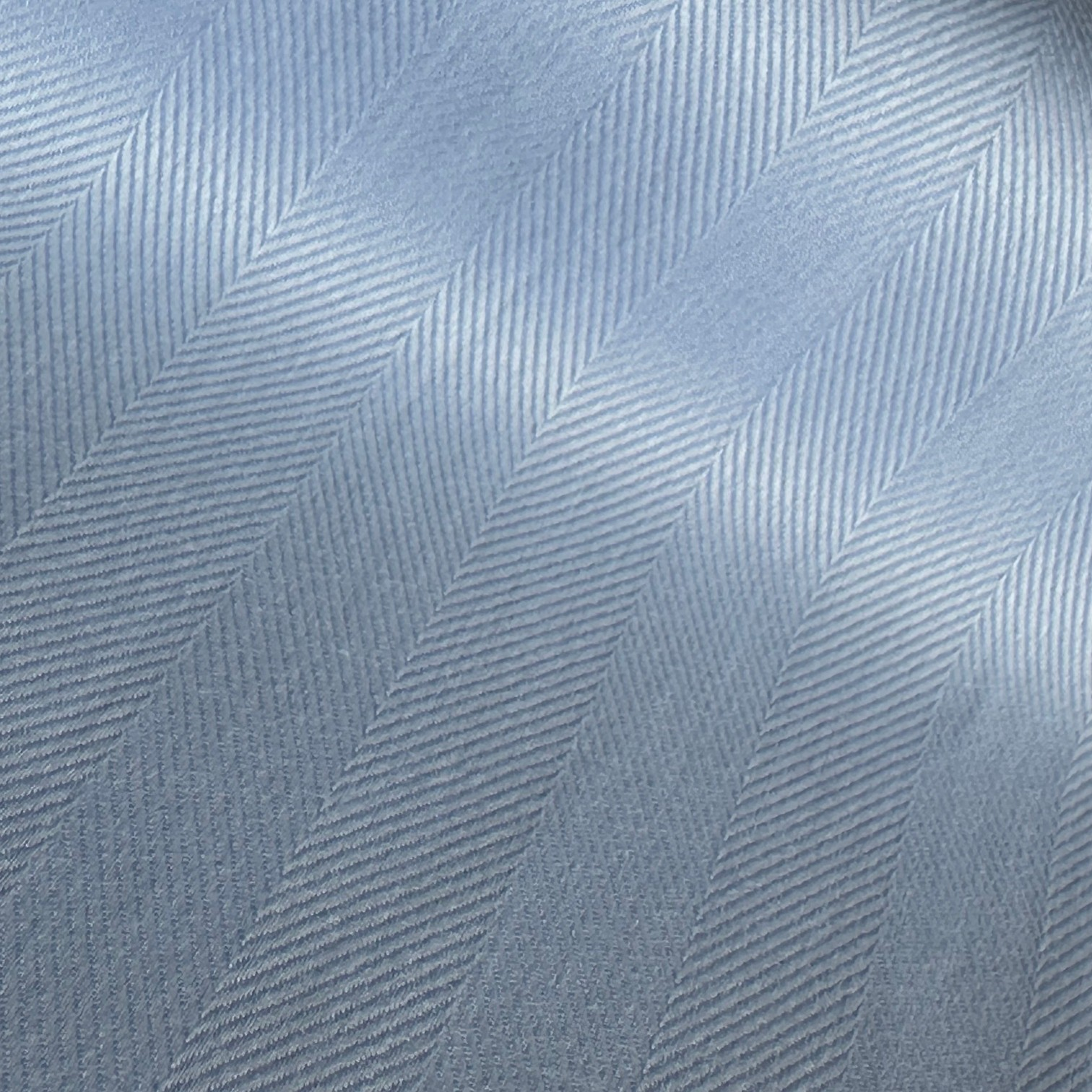 Hellblaues Herringbone Hemd  |  100% Baumwolle