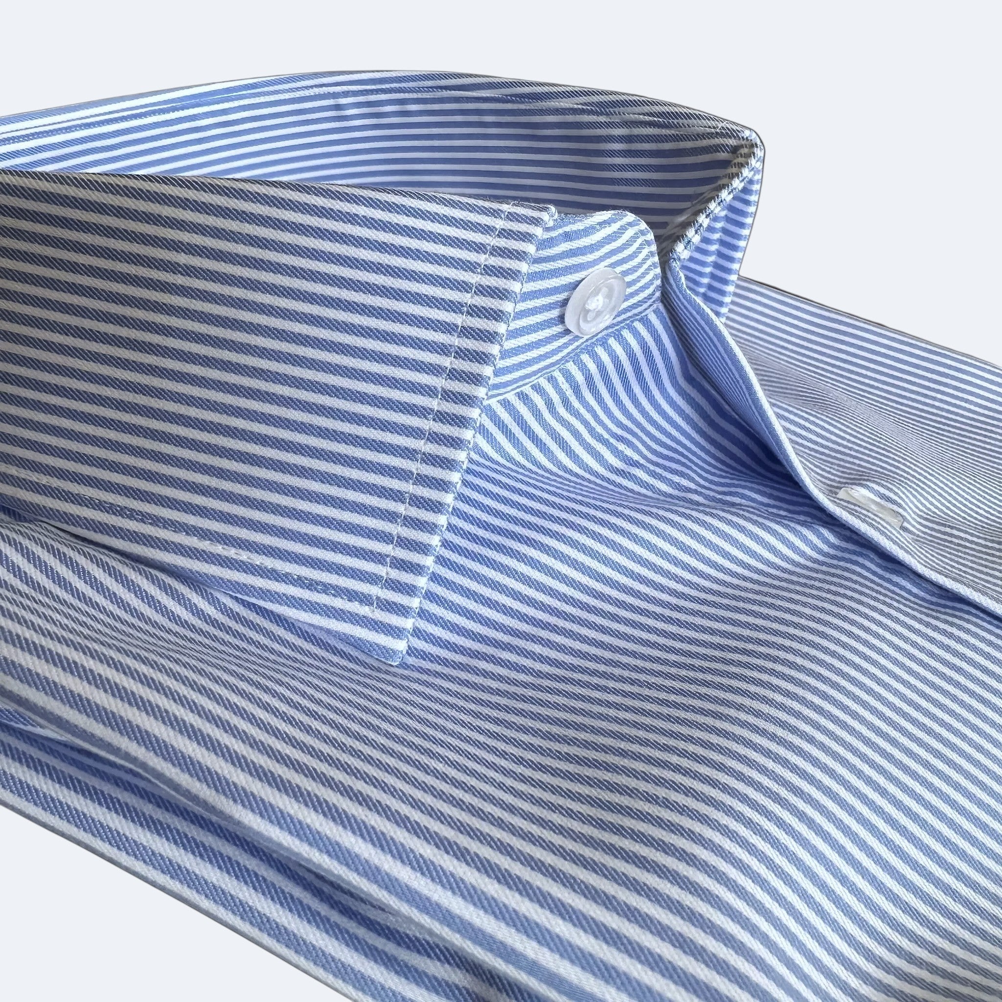 Gestreiftes Twill-Hemd  |  100% Baumwolle