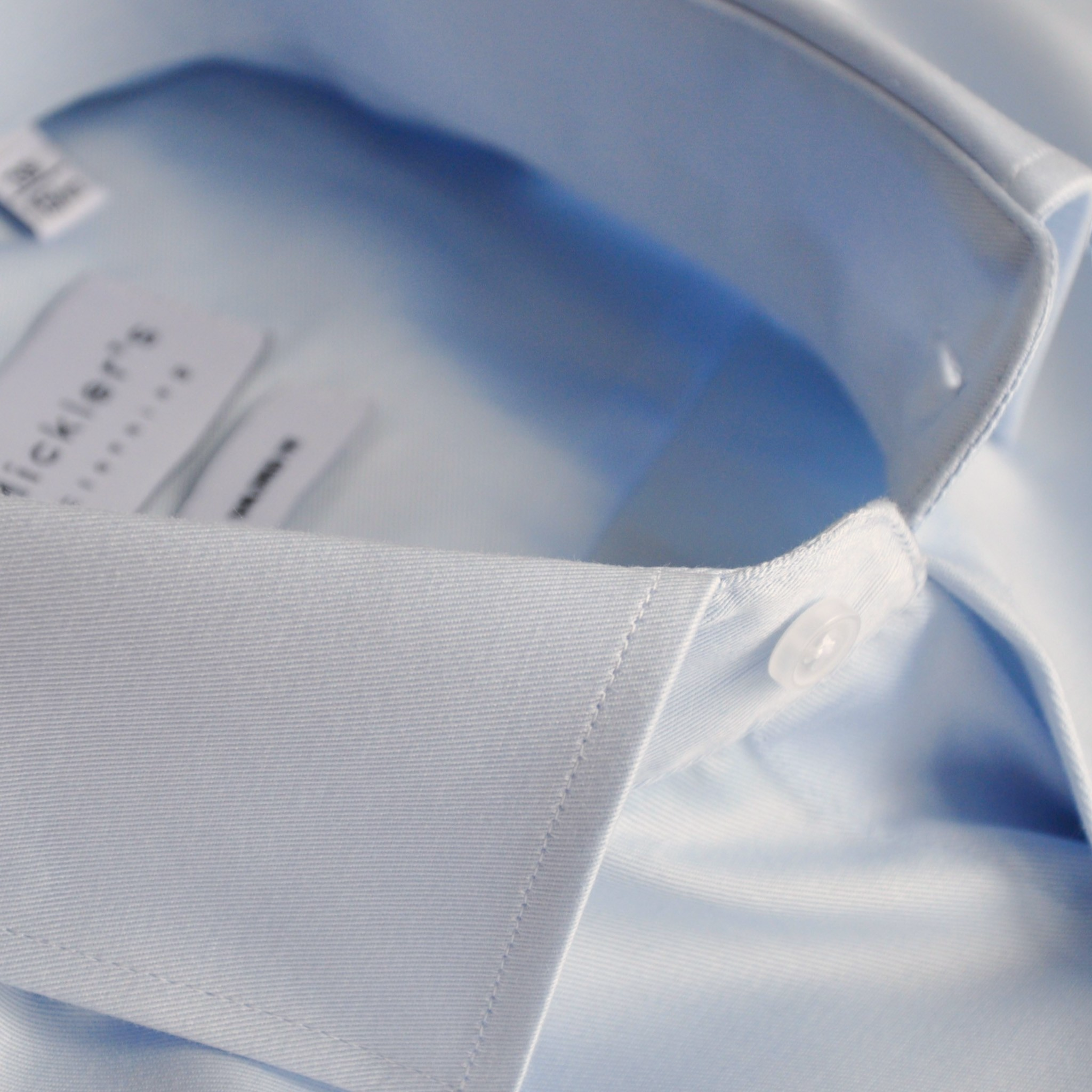 Hellblaues Twill-Hemd  |  100% Baumwolle